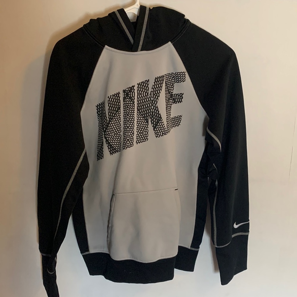 black and grey therms-fit women’s nike hoodie, size S!